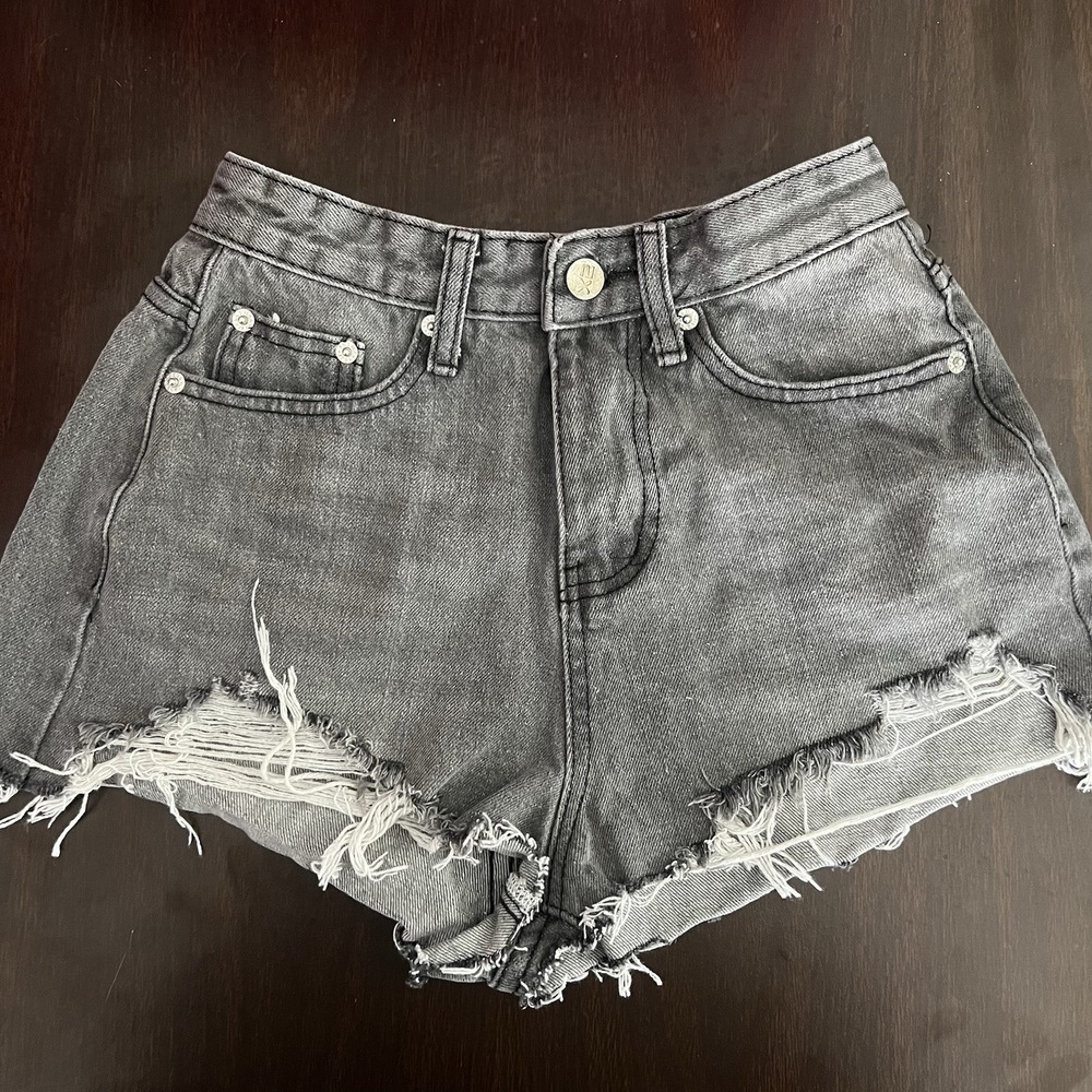 X2 Korean Women's Denim Distressed Cutoff Shorts/Hot Pants Y2K‎ Sz M 22" *READ